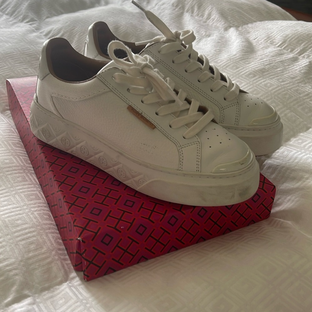 Tory Burch Laddy bug sneaker Tumbled leather